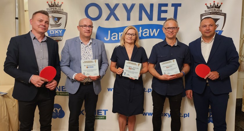 Pingpongowe Złote Mikrofony. Ekspres Jarosławski wśród docenionych redakcji