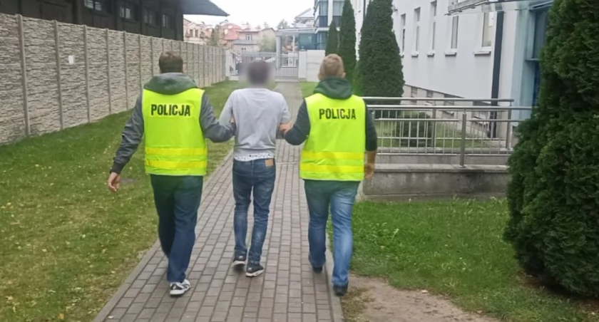 Mężczyźni, którzy wyprowadzili 30 tys. zł z konta mieszkanki Chłopic, usłyszeli zarzuty 