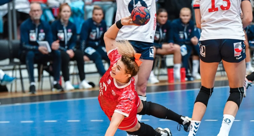 Zwycięstwo z Iranem to nasz obowiązek - mówi obrotowa Handball JKS. Polki rozegrają dziś pierwszy mecz na mistrzostwach świata
