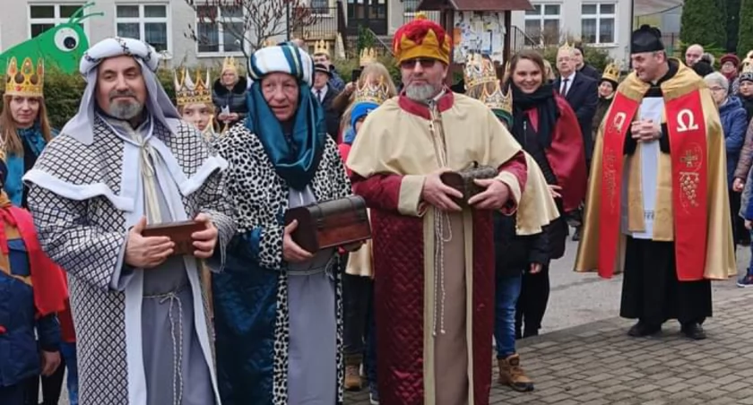 Orszak Trzech Króli w Tuligłowach (ZDJĘCIA)