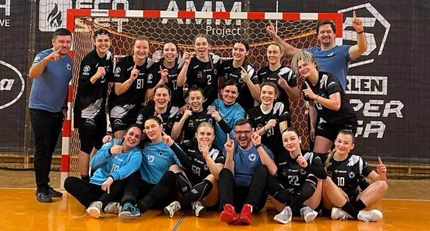 Handball JKS walczy do końca! Jarosławianki wydarły Kobierkom cenny punkt 
