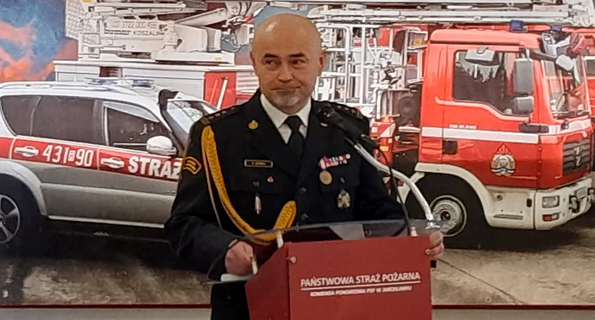 Komendant powiatowy PSP st. bryg. Krzysztof Kowal pożegnał się ze służbą (ZDJĘCIA, WIDEO) 