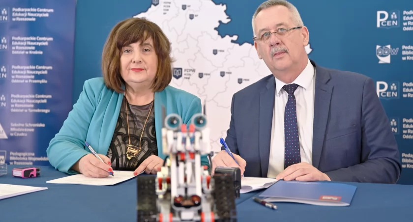 Uczniowie  szkoły w Tuligłowach będą uczyć się programowania i robotyki