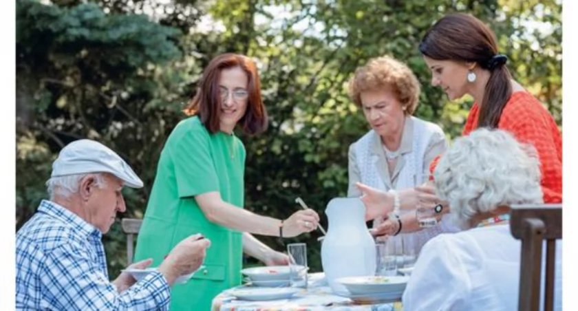 Danie wspólnych chwil - spotkanie z seniorami Koła Gospodyń Wiejskich w Rokietnicy