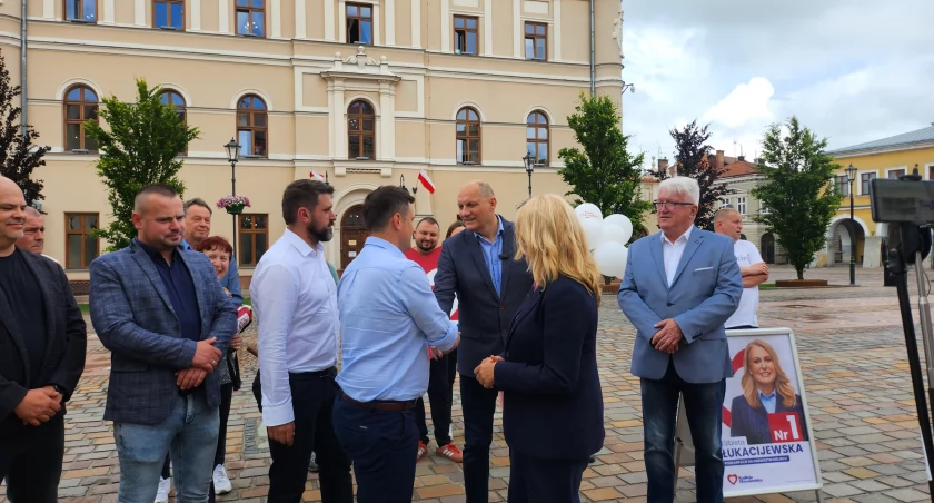 Europosłanka Elżbieta Łukacijewska zachęcała w Jarosławiu do głosowania podczas niedzielnych wyborów do Parlamentu Europejskiego