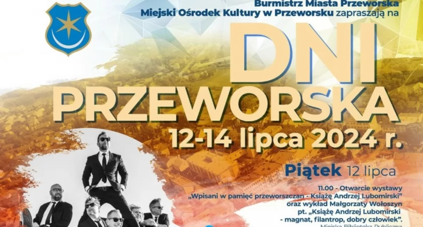 Koncert zespołu Poparzeni Kawą Trzy, rozgrywki sportowe, wykład o księciu Andrzeju Lubomirskim podczas Dni Przeworska 