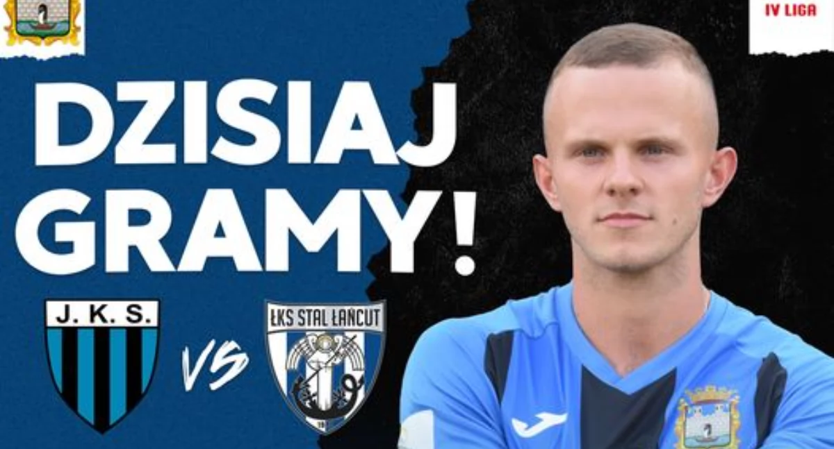 Mecz piłki nożnej JKS i ŁKS Stal Łańcut na stadionie przy ul. Bandurskiego w Jarosławiu