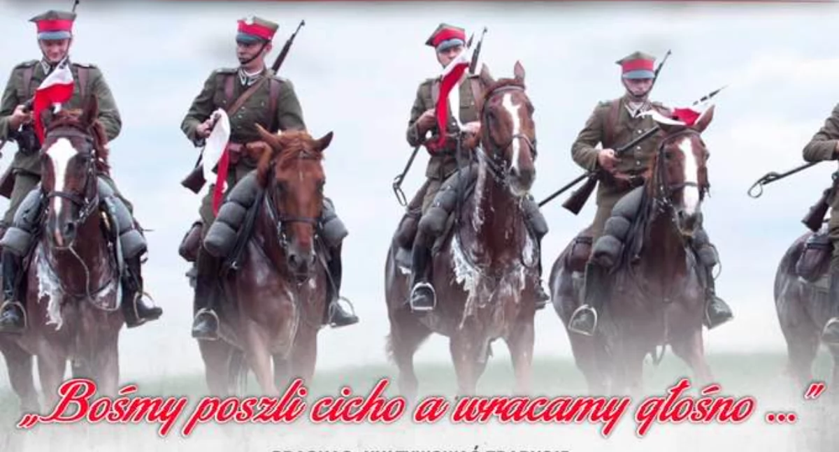 Wspólne śpiewanie pieśni patriotycznych w Świebodnej w gminie Pruchnik