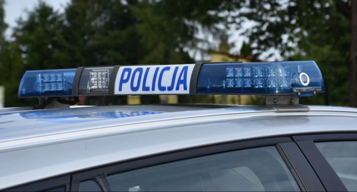 Świadkowie zdarzenia ujęli w Cząstkowicach pijanego 25-latka, który w czasie jazdy spadł z motoroweru
