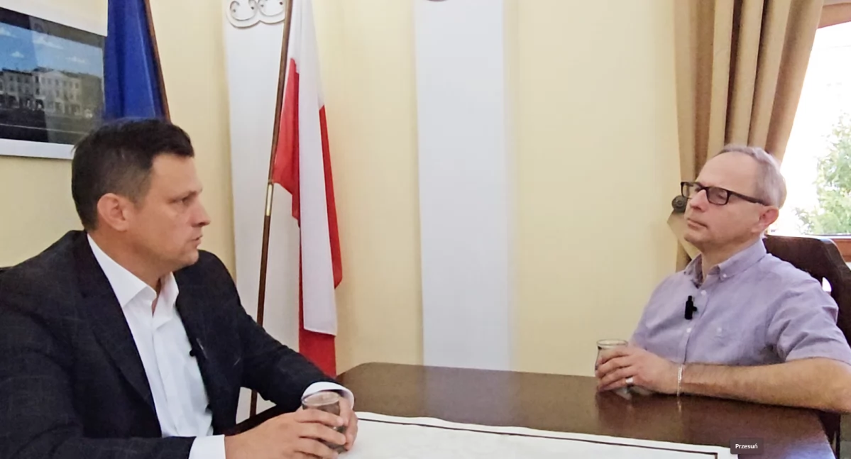 Czy nauczyciele otrzymają wynagrodzenia? Czy ktoś kłamie w sprawie audytu? Czy powstanie nowa ścieżka rowerowa? M.in. o tym rozmawiamy z burmistrzem Jarosławia Marcinem Nazarewiczem