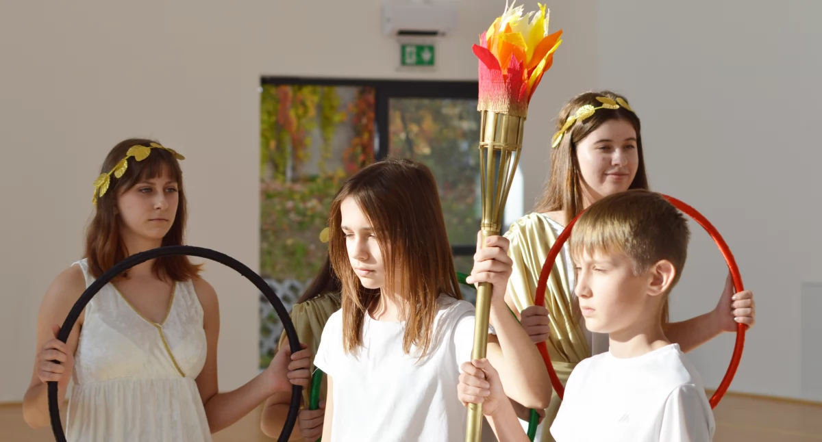 Uczniowie i mieszkańcy Dobkowic mogą już korzystać z nowej hali sportowej