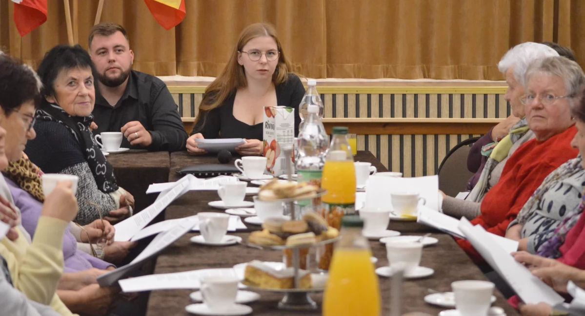Julia Zarzecka chce zachować dawne pieśni pogrzebowe, a tym samym dorobek Zespołu Śpiewaczego z Wiązownicy 