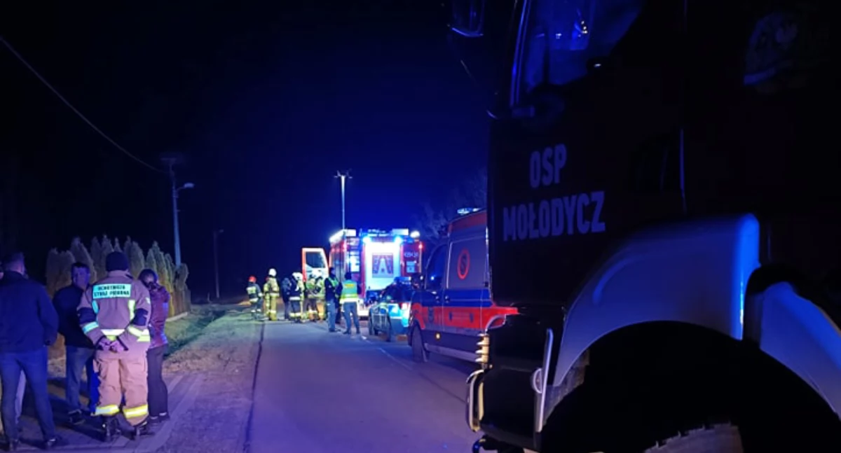 Potrącenie 27-letniego pieszego przez motocykl w Mołodyczu