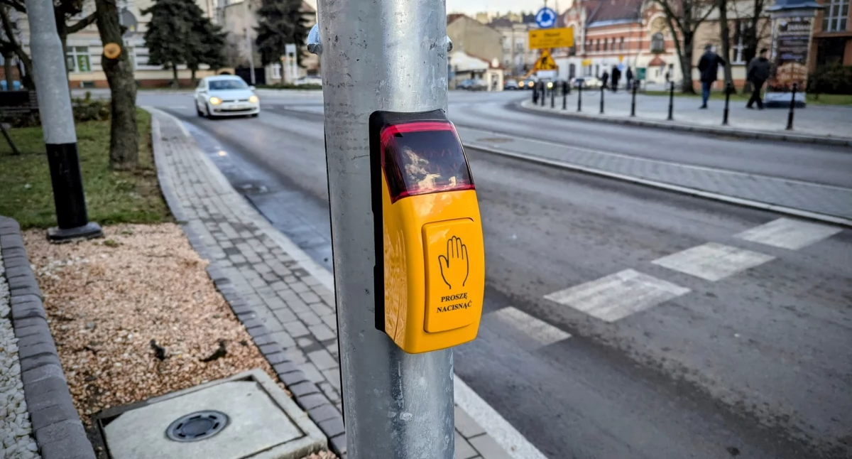 Sygnalizacja świetlna wzbudzana przez pieszych na Grunwaldzkiej i Lubelskiej w Jarosławiu 