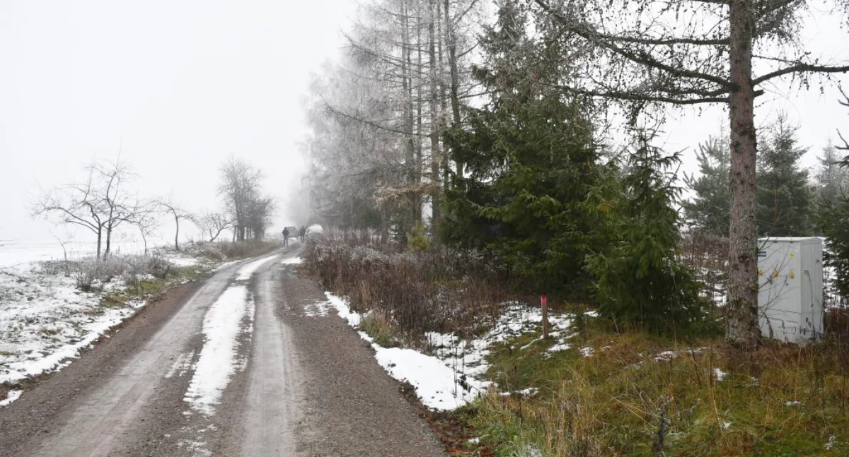 Śmiertelne potrącenie 64-latka w Radawie. Kierowca zbiegł z miejsca wypadku