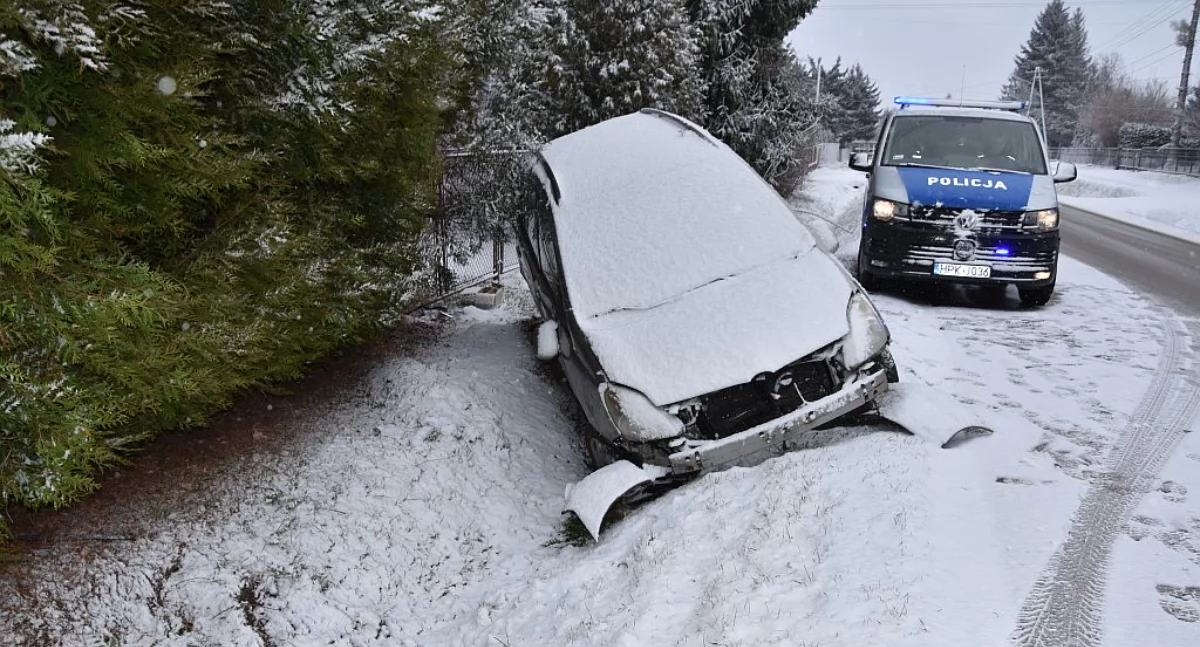 Wjechała do rowu i uciekła, a potem zgłosiła fikcyjną kradzież samochodu 