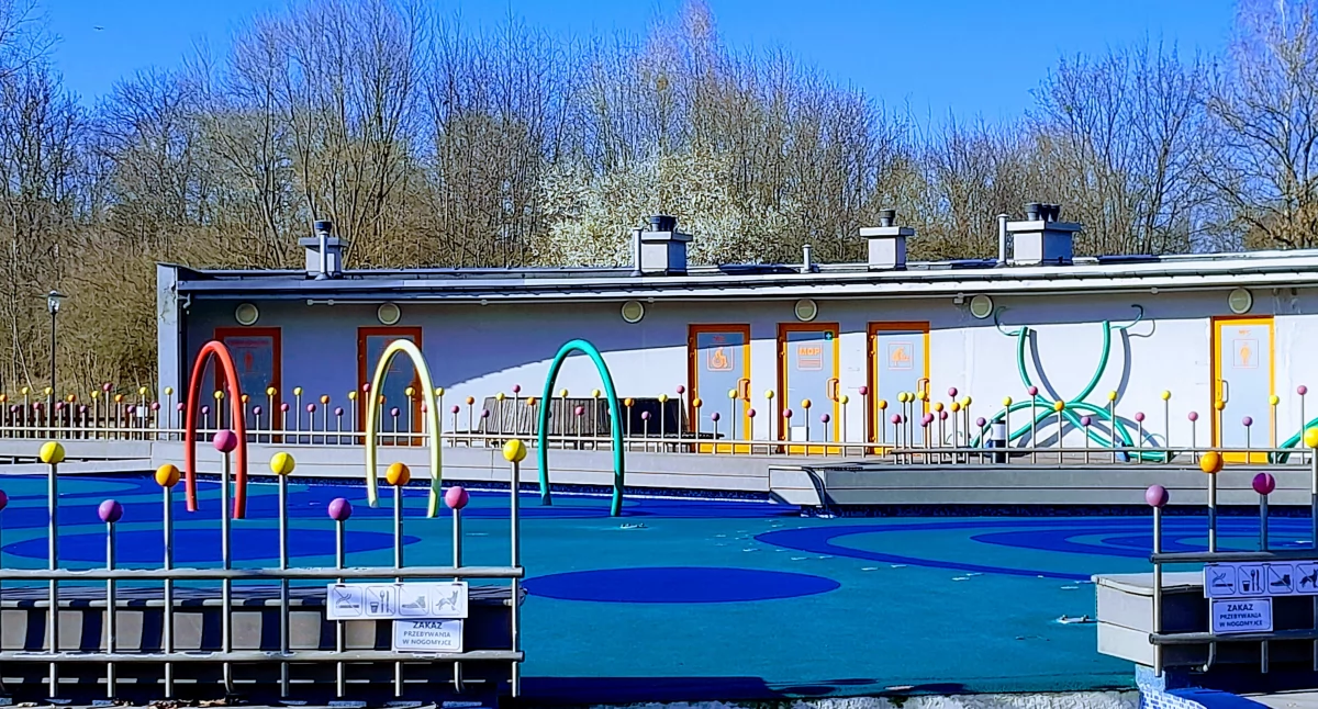 Mieszkańcy nie chcieli wodnego placu zabaw na osiedlu Witosa. Czy taki plac powstanie na bulwarach? 