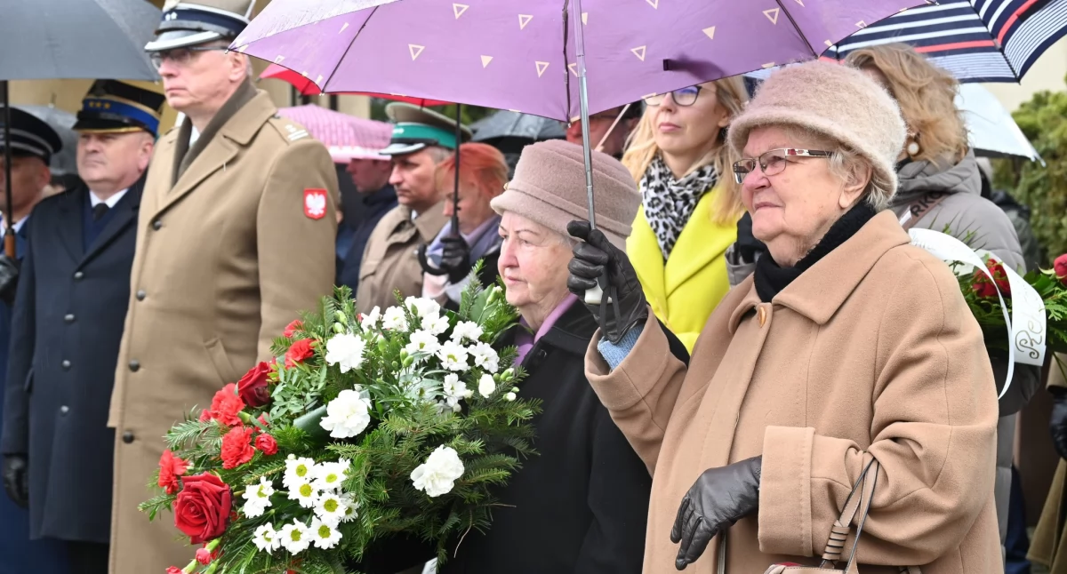Upamiętnili zbrodnię w Katyniu i katastrofę smoleńską podczas uroczystości w kościele pw. Chrystusa Króla w Jarosławiu