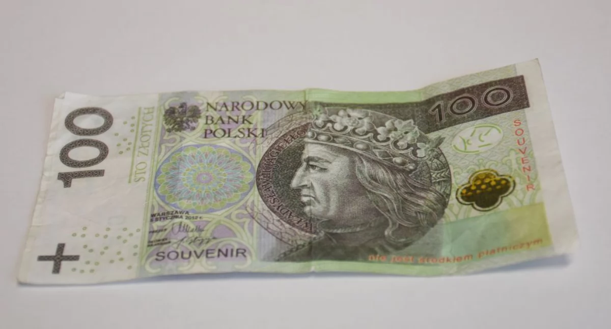 Zapłacił w sklepie w Jarosławiu imitacją banknotu. Odpowie za to przed sądem