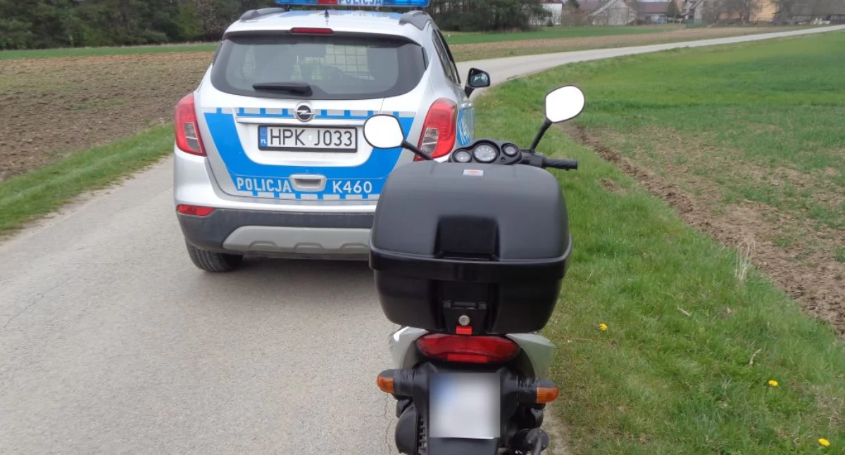  Nietrzeźwy 41-latek kierował w Szówsku motorowerem