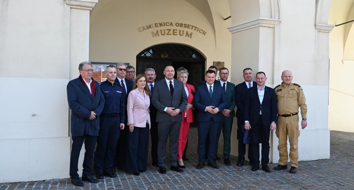 O infrastrukturze energetycznej, bezpieczeństwie, wilkach oraz nowej inicjatywie  „Rozmowy przy wspólnym stole”. II Konwent Wójtów i Burmistrzów z terenu powiatu jarosławskiego