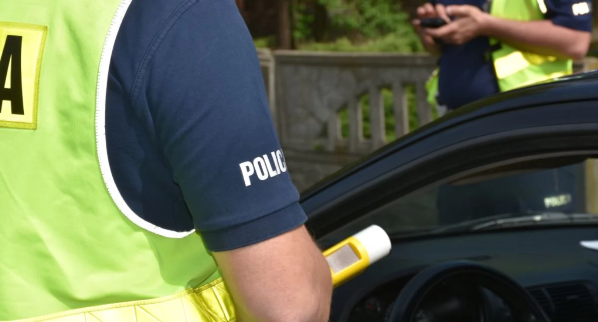 Kierująca była tak pijana, że nie dała rady włączyć biegu. Zatrzymano ją na stacji paliw w Wierzbnej