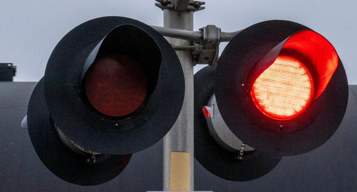 Nie zatrzymaj swojego pulsu – zatrzymaj się przed pulsującym światłem 