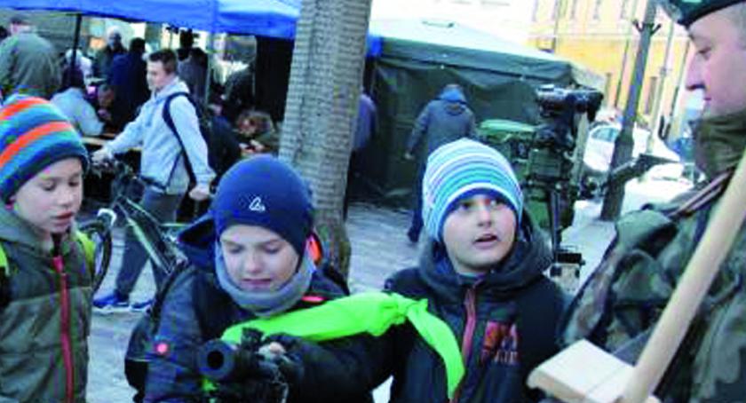 Święto 21.Dywizjonu Artylerii Przeciwlotniczej na jarosławskim Rynku 