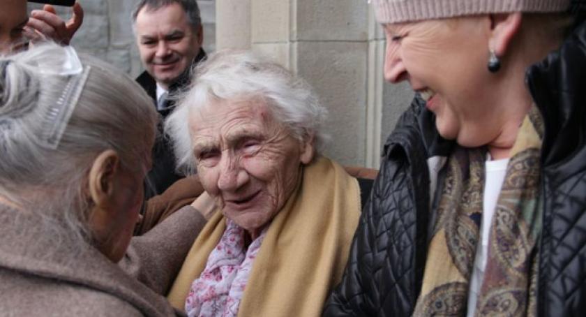 Zmarła Stanisława Śledziejowska-Osiczko, jedna z ostatnich więźniarek KL Ravensbrück