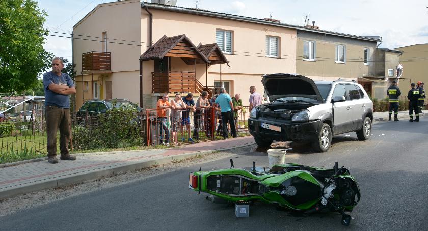 Wypadek w Surochowie, ranny motocyklista