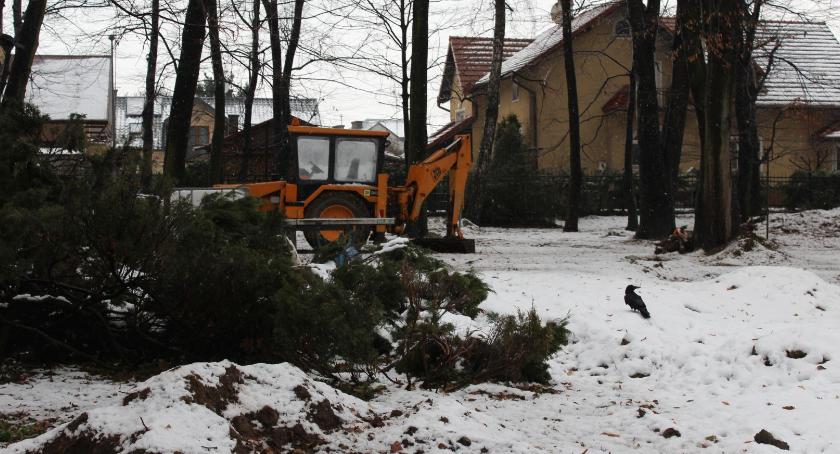 Plac budowy zamiast placu zabaw 