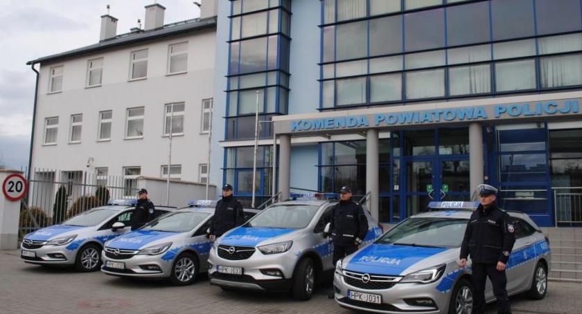 Nowe radiowozy dla policjantów