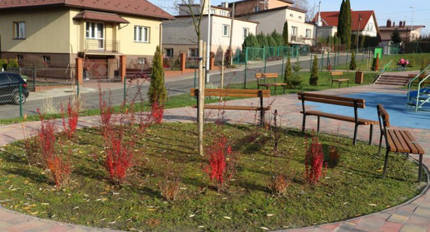 Place zabaw w mieście