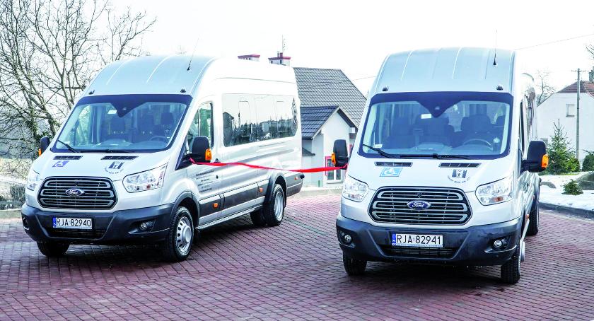 Dwa nowe autobusy dla PSONI
