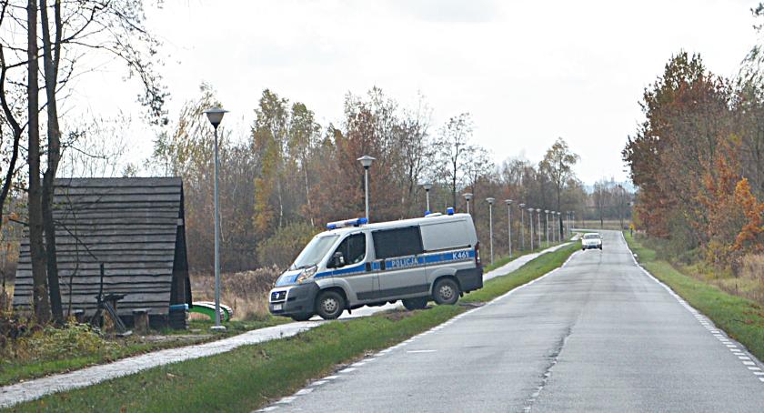 Mieszkaniec uważa, że wójt M. Ryznar zniszczył mu telefon, gdy ten go nagrywał 