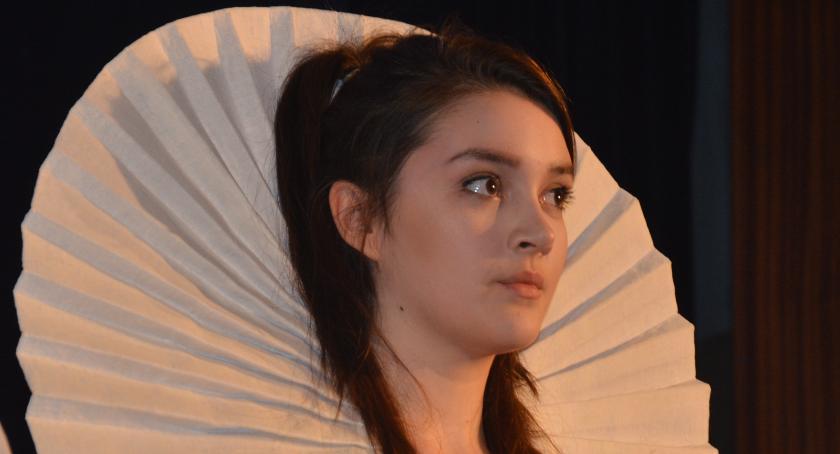 Innowacyjni Fashion Show (ZDJĘCIA, WIDEO)