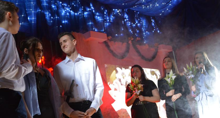 Ballady i romanse dla pań z Pełkiń