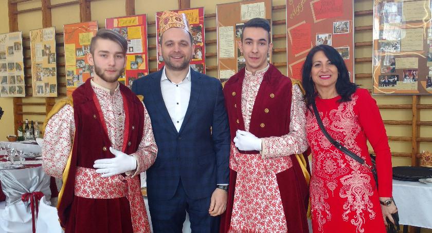 Gotują i serwują po królewsku 