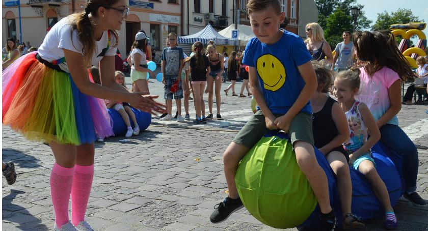 Dzień Dziecka na Rynku w Jarosławiu (ZDJĘCIA, WIDEO)