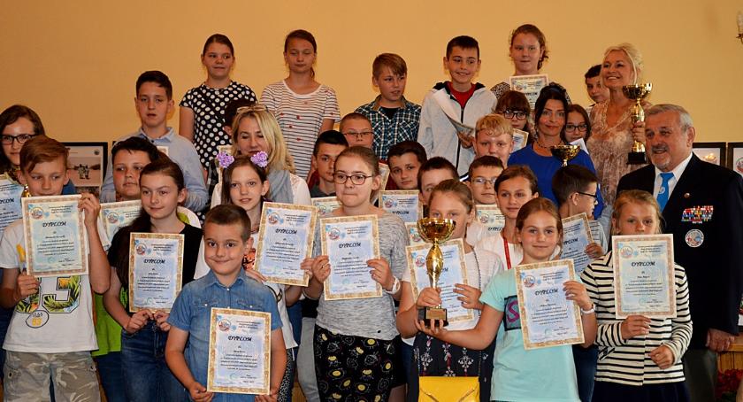 Finał konkursu o misjach pokojowych