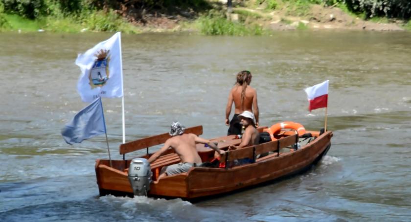 Wodowanie galaru Kuby i Flis Niepodległości