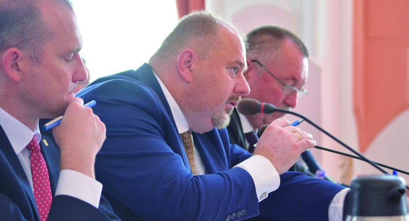 Burmistrz bez absolutorium 