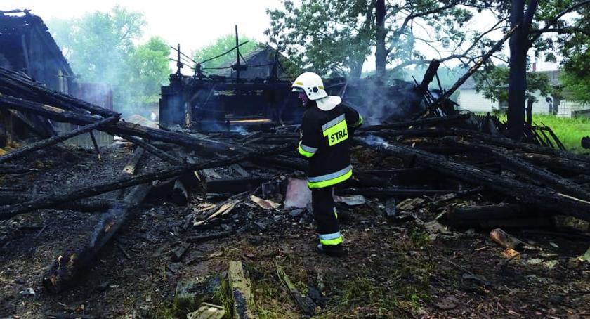 Od pioruna zapaliła się stodoła 