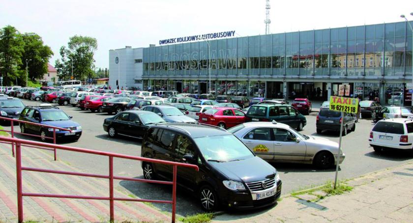Rusza remont parkingu przed dworcem PKP