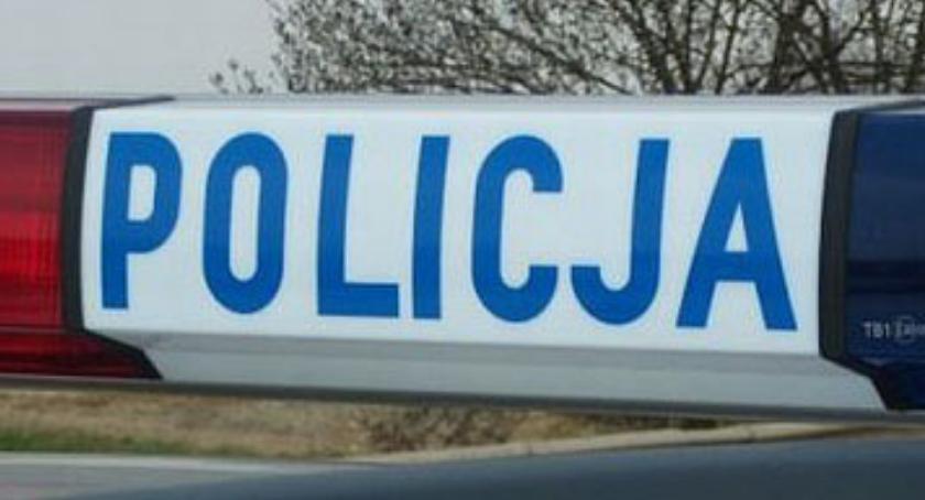 Kierowca i pasażerka trafili do szpitala