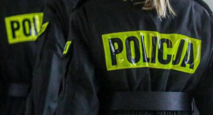 Sierpień na drogach powiatu