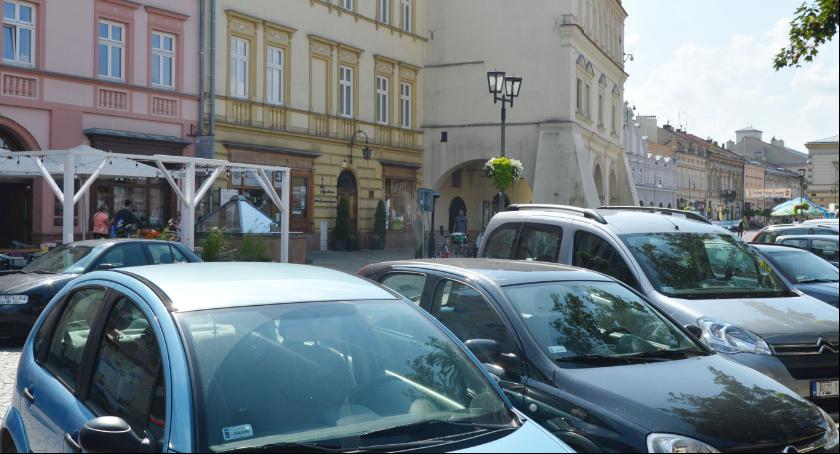 Jarosławski Park Kulturowy. Ochrona czy fikcja?