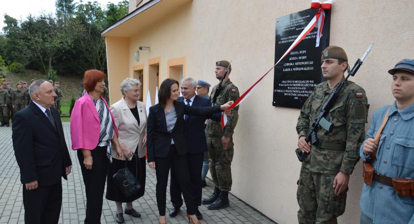 W Kidałowicach odsłonięto tablicę pamięci czterech legionistów