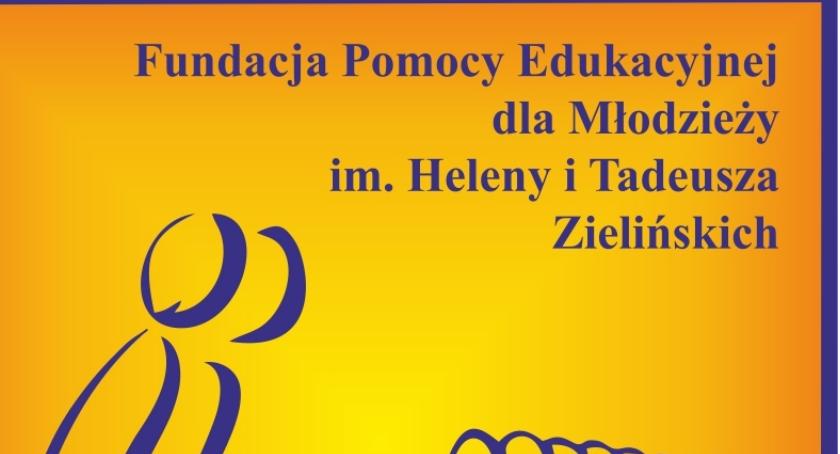 Uroczystość wręczenia dyplomów i stypendiów