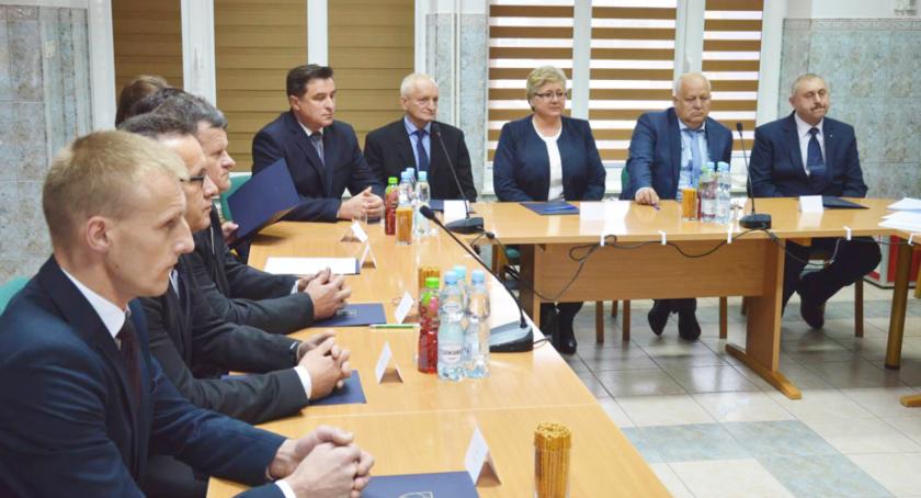 Wójt Szylar zarobi prawie tyle, ile prezydent Rzeszowa